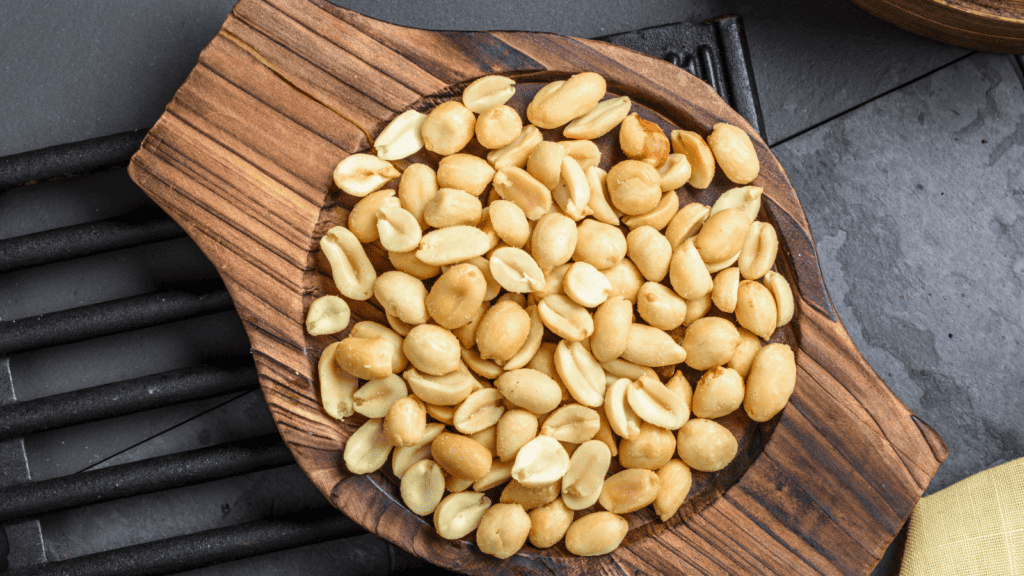 Roast peanuts in microwave