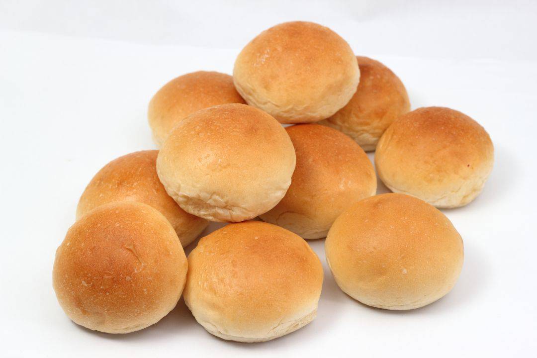 Soft rolls or buns: