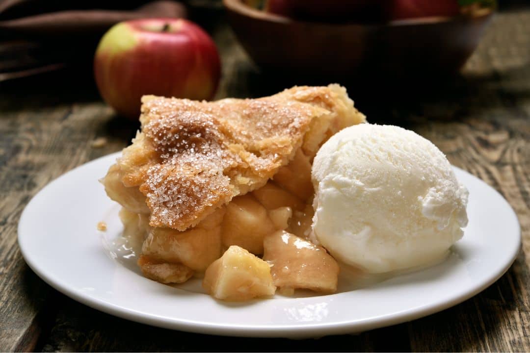 Apple cinnamon pie