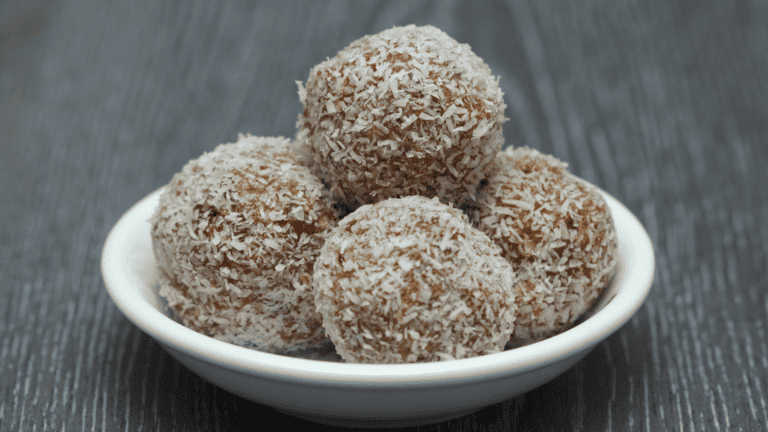Delicious apricot cashew and coconut bites for a diabetes friendly snack